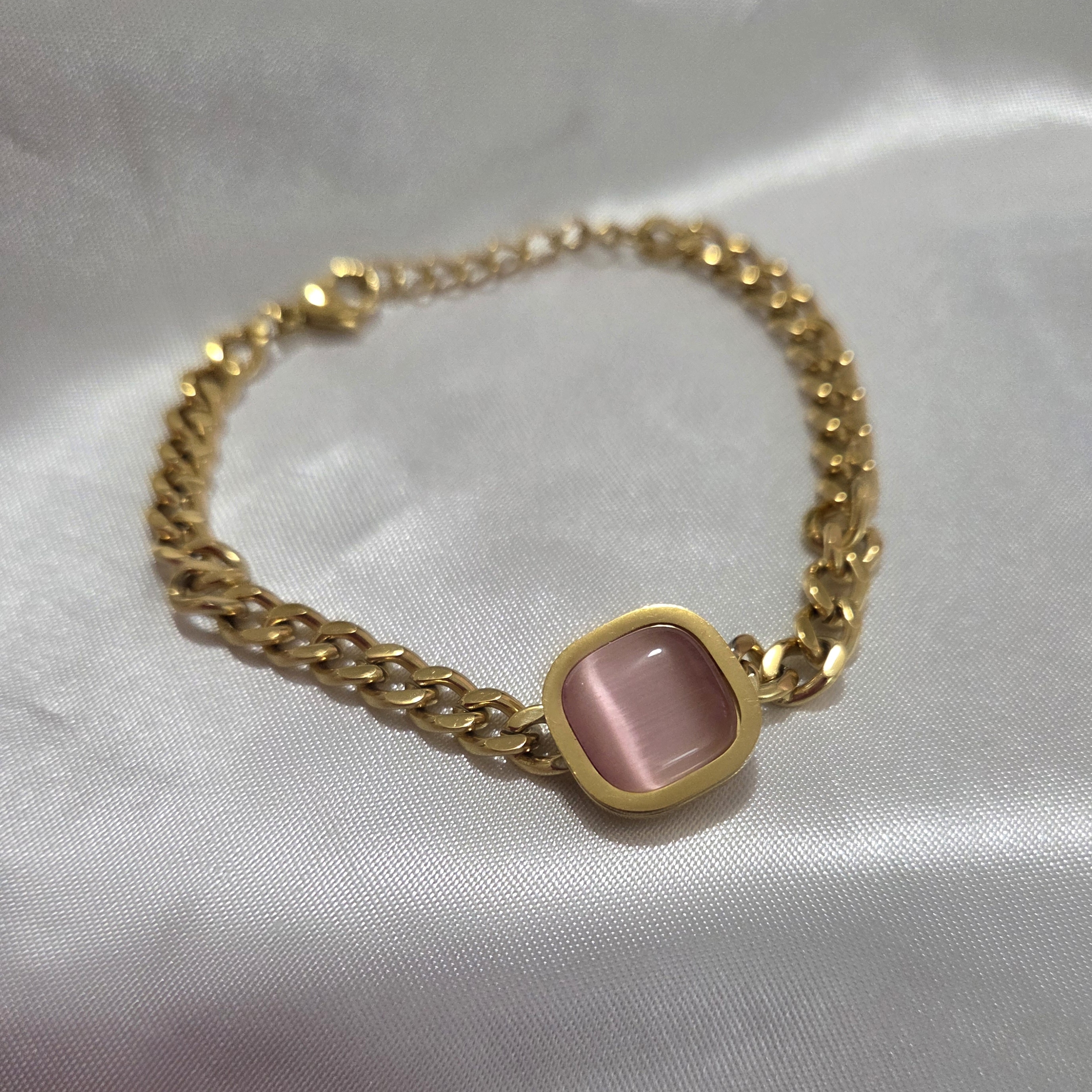 Elegant 18k Gold Plated Gold And Pink Stainless Steel Bracelet